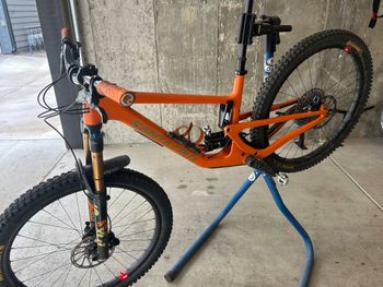 Santa Cruz, Hightower SRAM X01 Eagle AXS