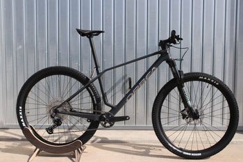 Used Orbea ALMA M50 2026 2026 Mountainbike, Light Gray — image 1 of 15