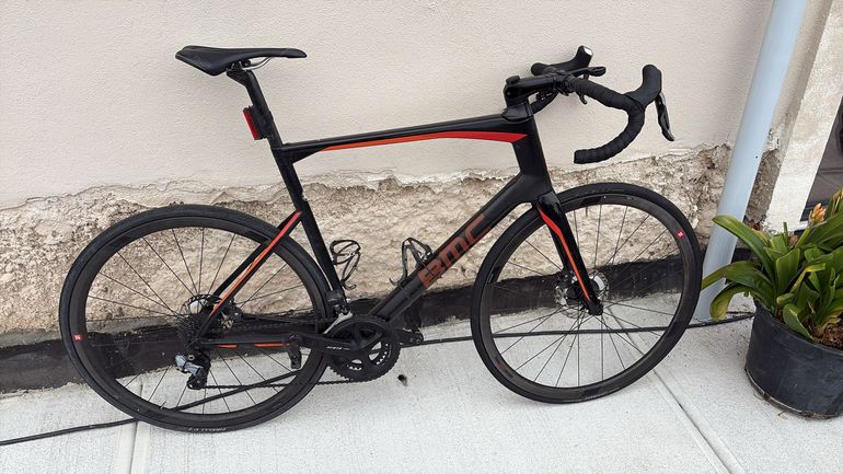 Used BMC Roadmachine Shimano Ultegra 2020 Road & Gravel, Black — image 1 of 3