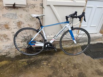 Used Orbea Orca Shimano 105 2017 Road & Gravel, Blanco — image 1 of 3