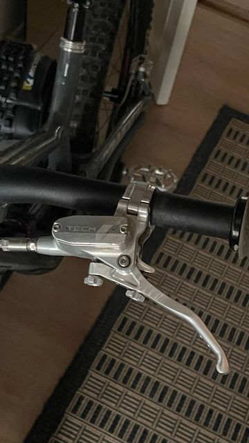 Tweedehands Commencal Furious SRAM GX Eagle 2021 Mountainbike — afbeelding 16 van 16