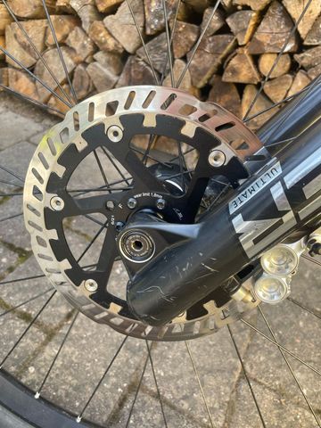 Tweedehands Commencal Furious SRAM GX Eagle 2021 Mountainbike — afbeelding 13 van 16