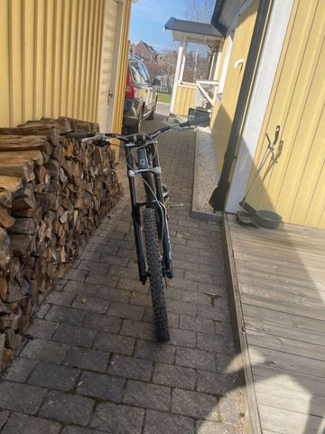 Tweedehands Commencal Furious SRAM GX Eagle 2021 Mountainbike — afbeelding 14 van 16