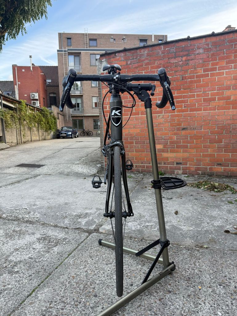 Used Kuota Kryon Ultegra Kuota Kryon Ultegra Custom Shimano Ultegra Di2 2017 Road & Gravel — image 2 of 14