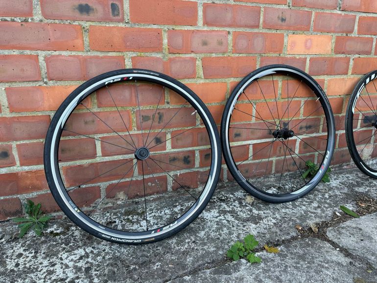 Used Kuota Kryon Ultegra Kuota Kryon Ultegra Custom Shimano Ultegra Di2 2017 Road & Gravel — image 4 of 14
