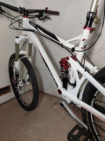 Used Labyrinth Labyrinth Custom Shimano Deore XT 2010 Mountainbike, White — image 5 of 5