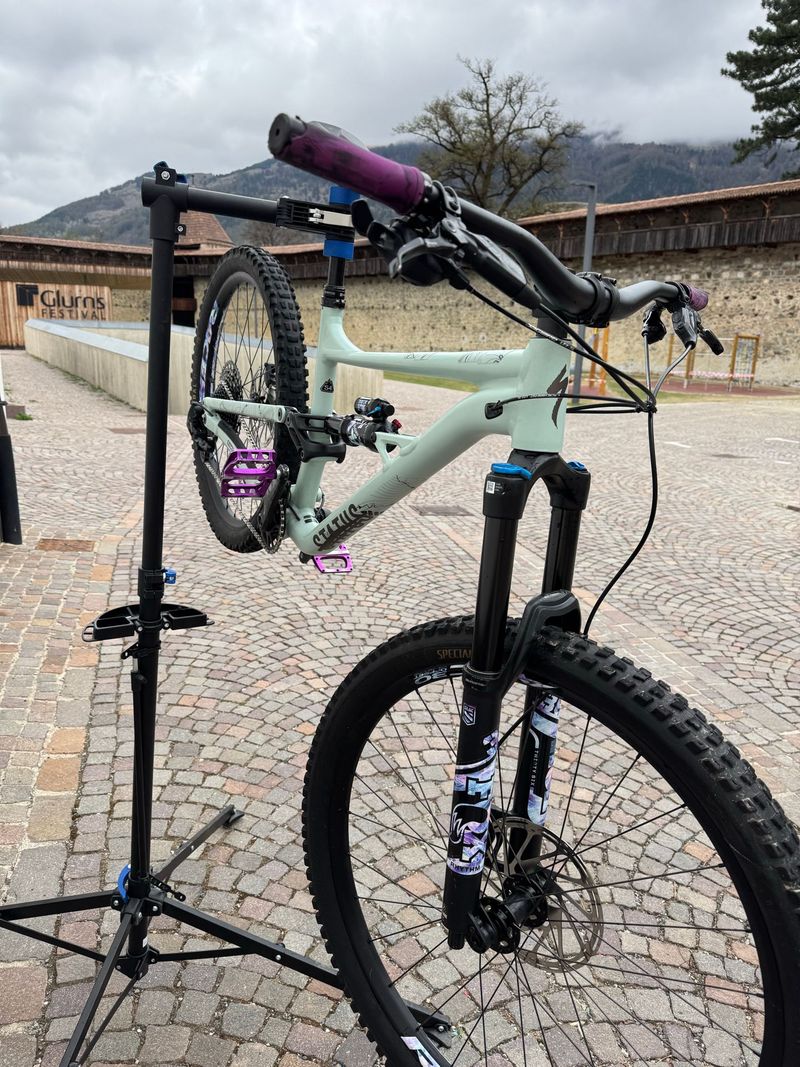 Použité Specialized Status 160 2022 2022 Mountainbike — obrázek 5 z 5