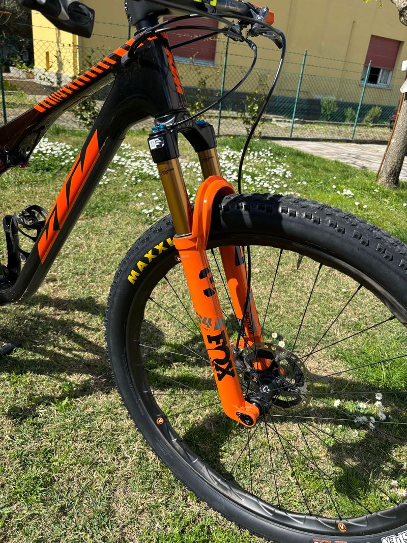 Used KTM SCARP EXONIC 2024 2024 Mountainbike, Black, other — image 2 of 12