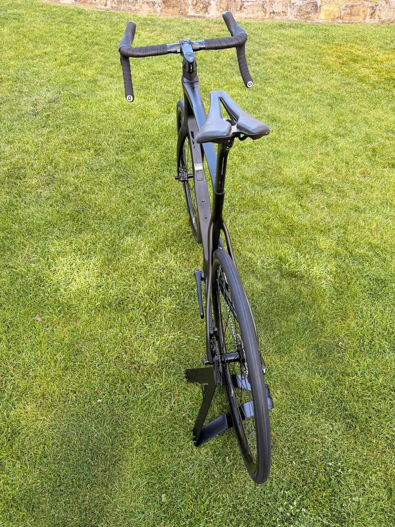 Brugt Pinarello X3 105 Di2 2024 2024 Road & Gravel — billede 9 af 12
