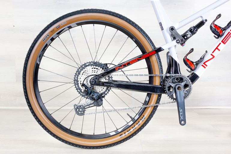 Used Intense Sniper X 2025 Mountainbike, White — image 3 of 17