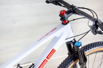 Used Intense Sniper X 2025 Mountainbike, White — image 9 of 17