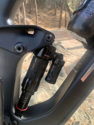 Trek Slash SRAM GX Eagle AXS 2023 Mountainbike usato, Nero — immagine 6 di 7