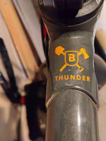 Used Breezer Thunder 2022 2022 Mountainbike, Green, 29 — image 6 of 10