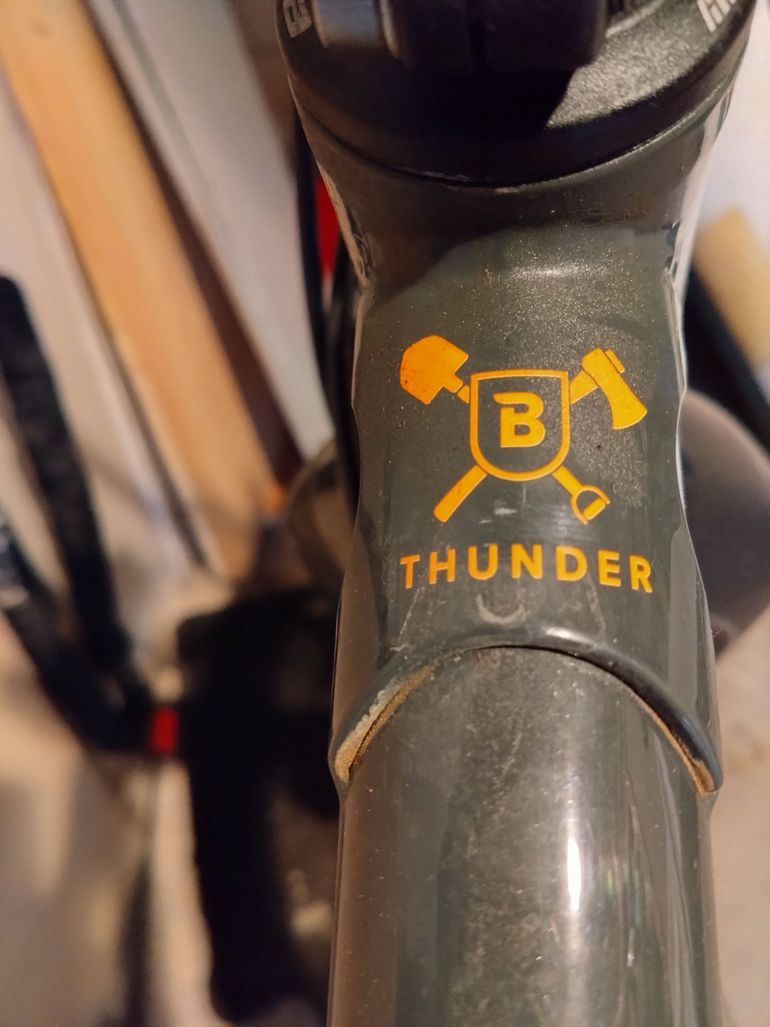 Used Breezer Thunder 2022 2022 Mountainbike, Green, 29 — image 6 of 10