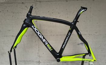 Used Pinarello Pinarello Dogma 65.1 Frameset 2016 Road & Gravel, Negro — image 2 of 27
