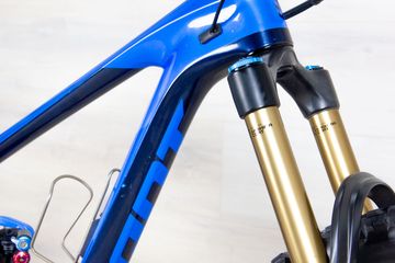 Used Giant Reign Advanced Pro 2 2020 Mountainbike, Blue — image 12 of 20