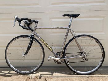 Mongoose, Mongoose Pro RX 10.7 Titanium Road Bike