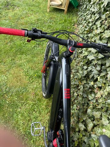 Used Giant Reign E+ 2, 2022 2022 Mountainbike, Black, 29 — image 6 of 15