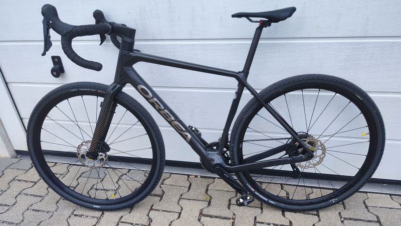 Orbea TERRA M30TEAM 2025 2025 Road & Gravel usato, Nero — immagine 3 di 26