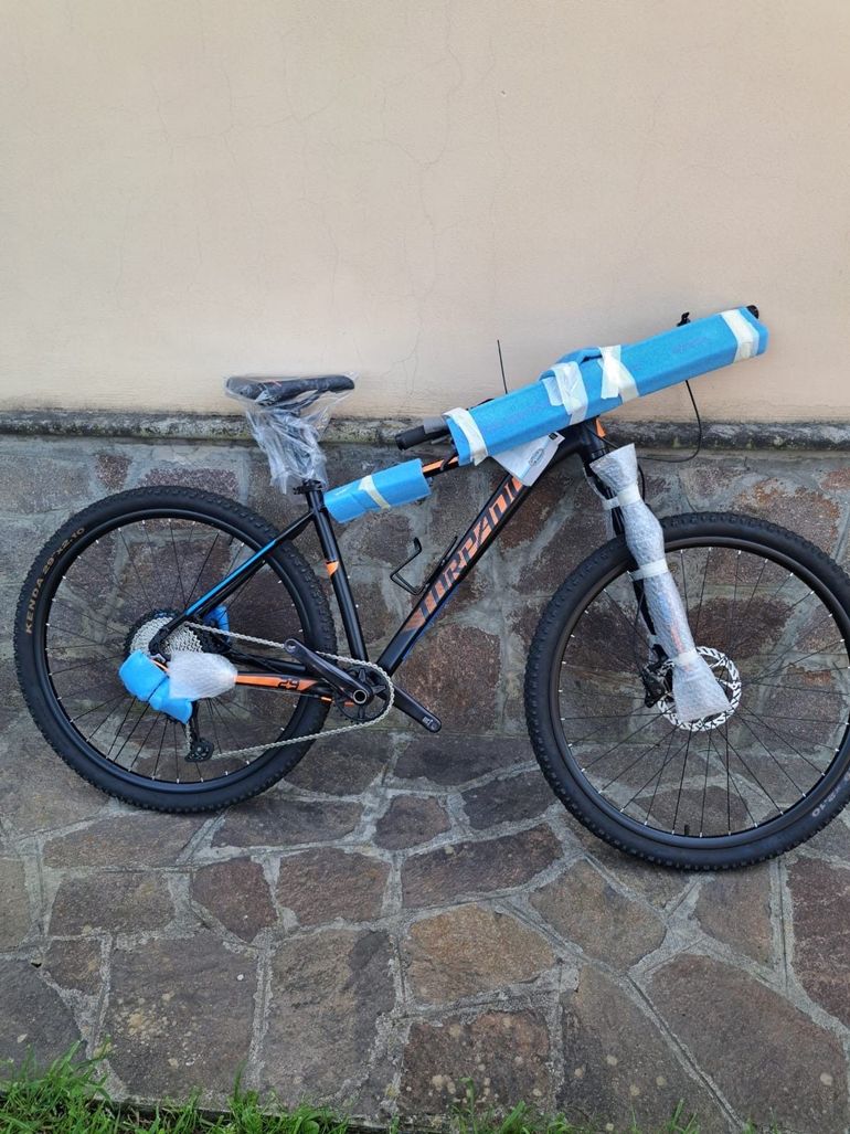 Used Torpado Uranus T712 2025 Mountainbike, Black — image 1 of 6