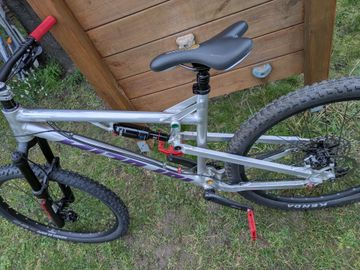 Used Nicolai Custom Shimano Deore 2015 Mountainbike, Light Gray — image 3 of 17