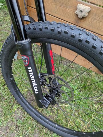 Used Nicolai Custom Shimano Deore 2015 Mountainbike, Light Gray — image 10 of 17