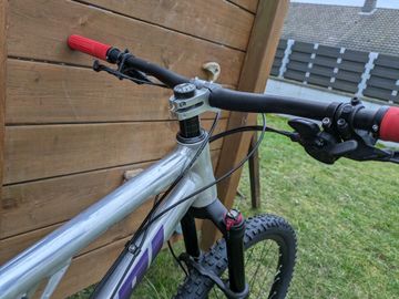 Used Nicolai Custom Shimano Deore 2015 Mountainbike, Light Gray — image 11 of 17