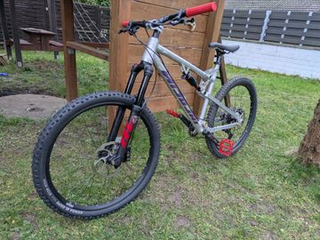 Used Nicolai Custom Shimano Deore 2015 Mountainbike, Light Gray — image 1 of 17