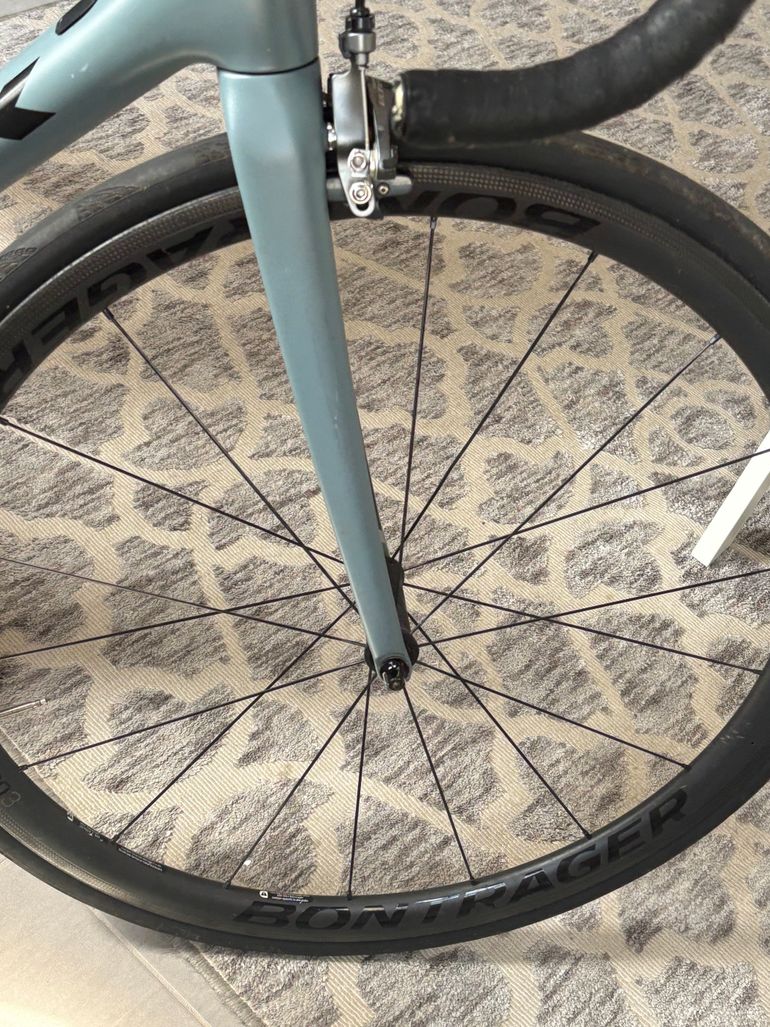 Used Trek Trek Emonda SLR Carbon OCLV 700 Shimano Ultegra Di2 2017 Road & Gravel, Blue — image 6 of 6