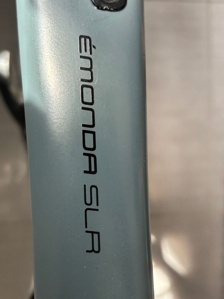Used Trek Trek Emonda SLR Carbon OCLV 700 Shimano Ultegra Di2 2017 Road & Gravel, Blue — image 2 of 6