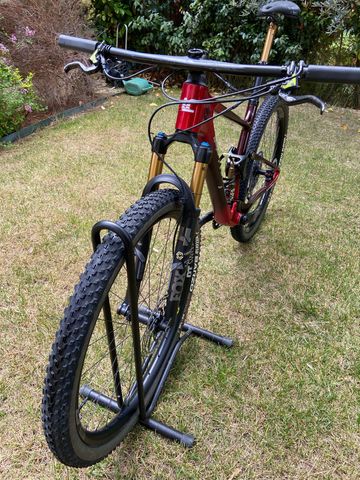 Used Lee Cougan Custom SRAM XX1 Eagle AXS 2023 Mountainbike, Red — image 7 of 15