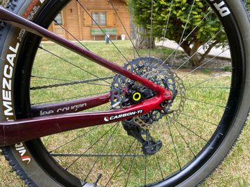 Used Lee Cougan Custom SRAM XX1 Eagle AXS 2023 Mountainbike, Red — image 9 of 15