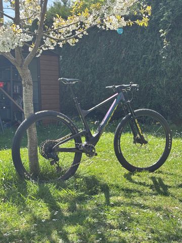 Used Scott Spark RC Team Issue 2023 2023 Mountainbike, Green, 29 — image 2 of 3