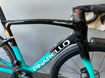 Pinarello F7 Shimano Ultegra Di2 2026 Road & Gravel d'occasion — image 2 sur 11