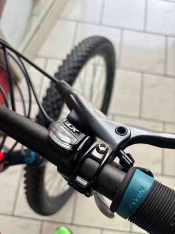 Used Lee Cougan Crossfire 428 Team Eagle 2023 2023 Mountainbike, Blue, 29 — image 11 of 13