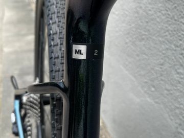 Used Giant Advanced 2 2022 Road & Gravel, Blue — image 5 of 7
