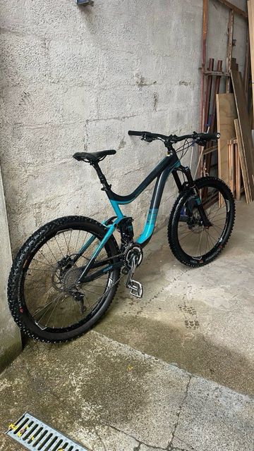 Tweedehands Giant Reign Shimano Deore XT 2015 Mountainbike — afbeelding 13 van 16