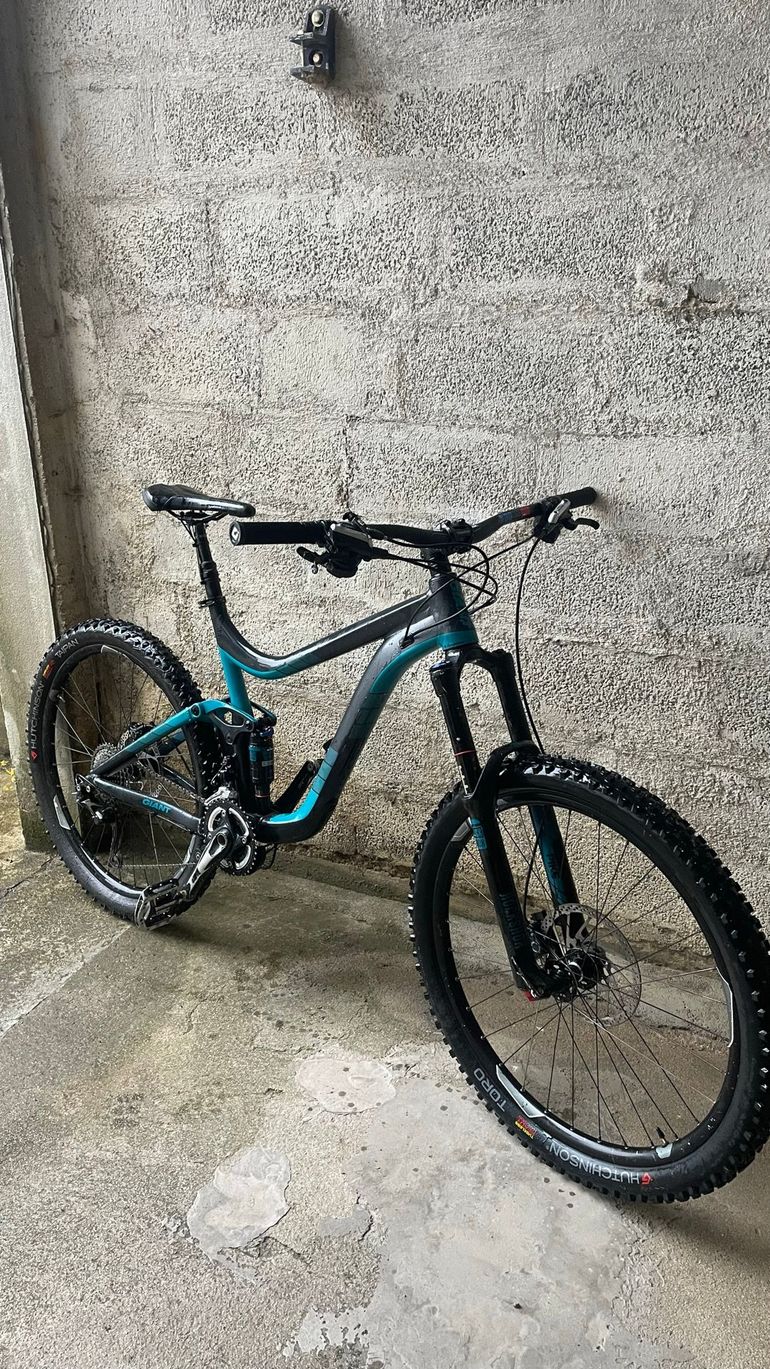Used Giant Reign Shimano Deore XT 2015 Mountainbike, Blau, 27,5 (650B) — image 1 of 16