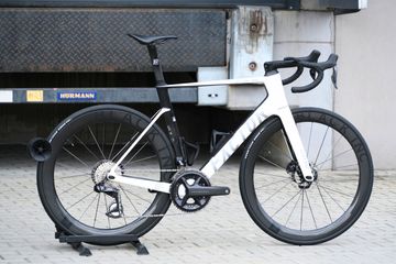Brugt Factor Ostro Shimano Ultegra Di2 2024 Road & Gravel — billede 20 af 28