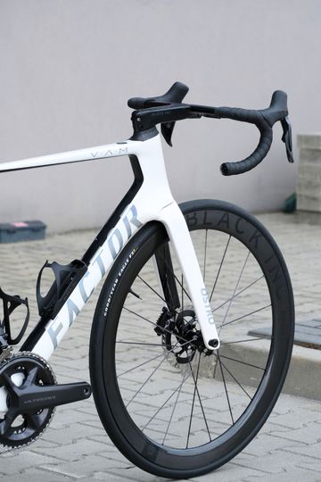 Brugt Factor Ostro Shimano Ultegra Di2 2024 Road & Gravel — billede 23 af 28