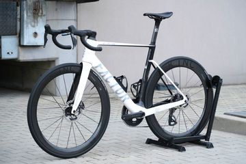 Brugt Factor Ostro Shimano Ultegra Di2 2024 Road & Gravel — billede 5 af 28