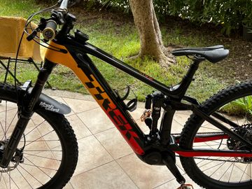 Brugt Trek Rail+ 9.8 2023 2023 Mountainbike — billede 4 af 4