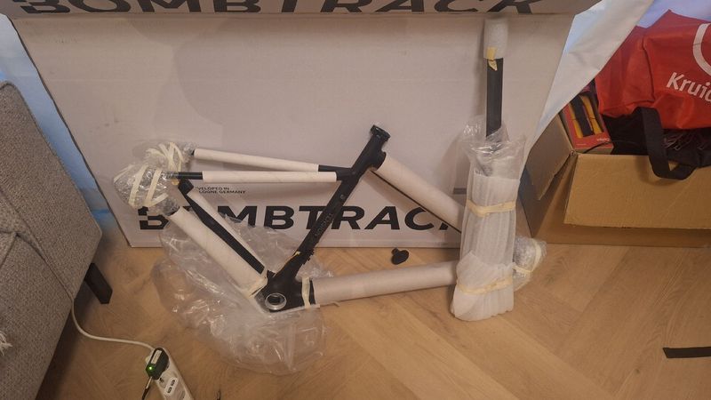 Gebrauchtes Bombtrack TENSION C 2025 Frameset 2025 Road & Gravel, Schwarz — Bild 2 von 6