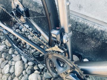 Used Van Nicholas Skeiron Shimano Ultegra Di2 2018 Road & Gravel, Black — image 3 of 11