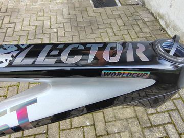 Used Ghost LECTOR World Cup Frame Kit 2021 Frameset 2021 Mountainbike, White, 29 — image 10 of 11