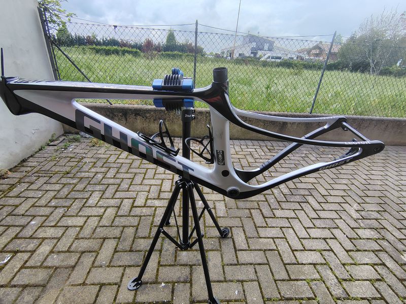 Used Ghost LECTOR World Cup Frame Kit 2021 Frameset 2021 Mountainbike, White, 29 — image 1 of 11