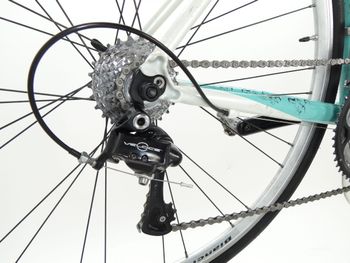 Used Bianchi Dama Bianca 2012 Road & Gravel, Green — image 2 of 5