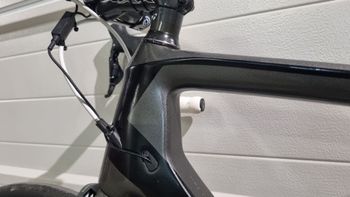 Used Trek Madone 6.5 H2 Compact 2014 2014 Road & Gravel, Black — image 14 of 15