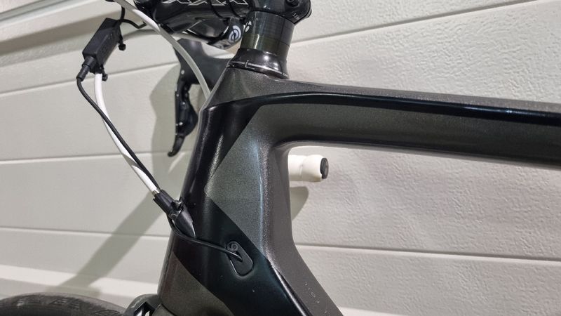 Used Trek Madone 6.5 H2 Compact 2014 2014 Road & Gravel, Black — image 14 of 15