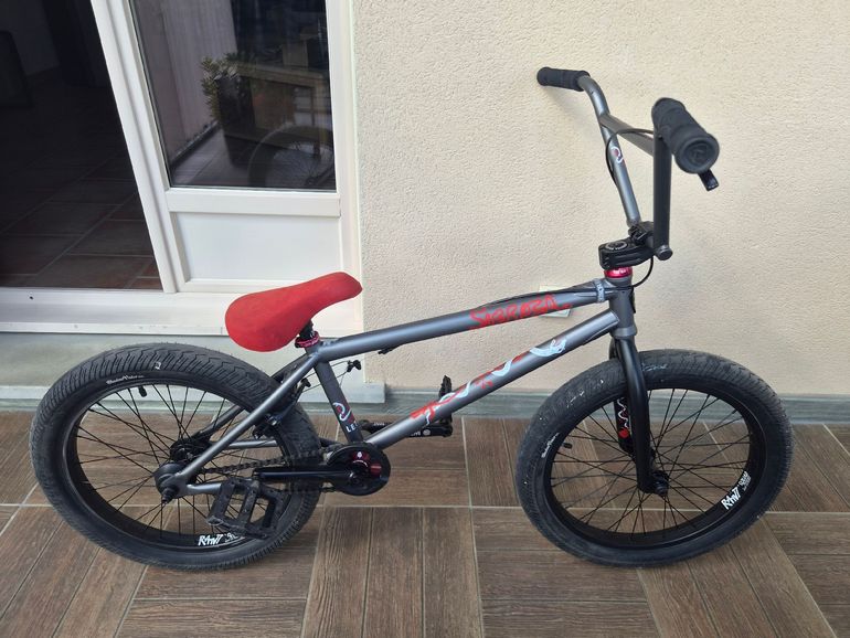 Used Subrosa Subrosa Custom Other Shimano 2019 Mountainbike — image 1 of 4